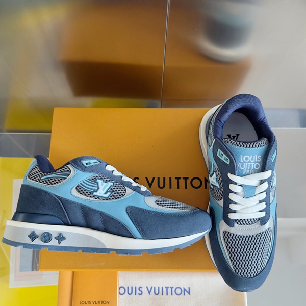 ルイヴィトン靴背面デザイン